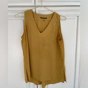 Sleeveless Tahari Blouse || Size Small